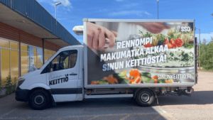 Sinun Keittiö kuorma-autoteippaus - Mainostoimisto Brandx Oy