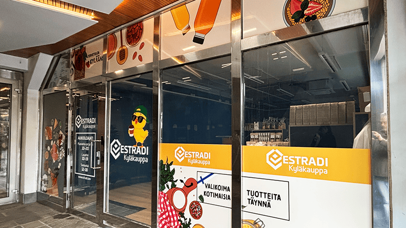 Estradi Kyläkauppa teippaus Turun HAnsa korttelissa - Mainostoimisto Brandx Oy